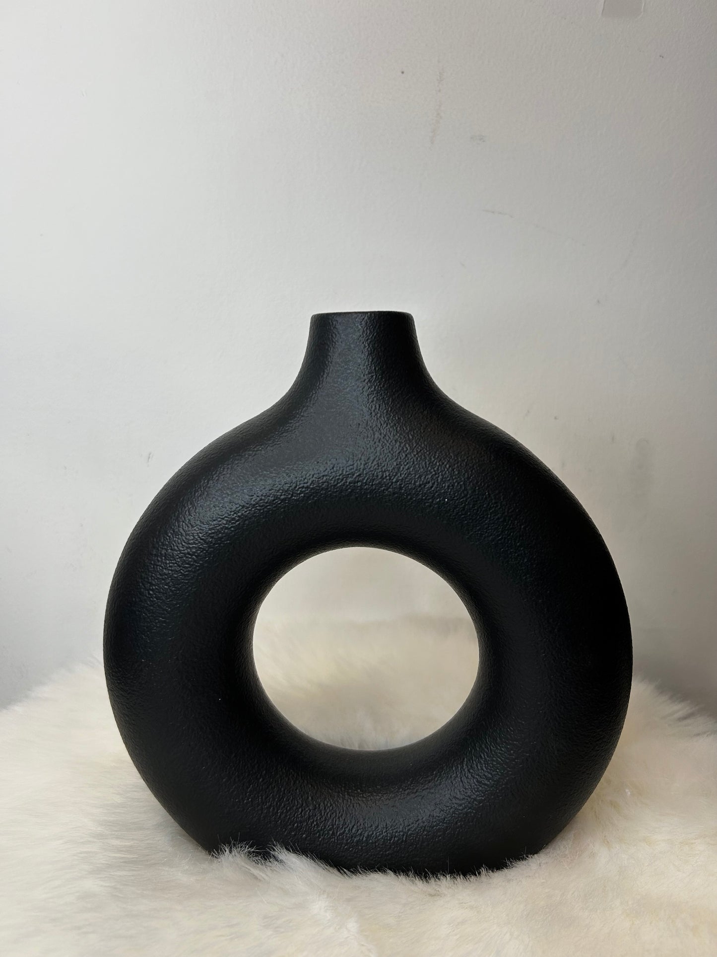 Vase décoratif en céramique en forme de donuts (taille M)
