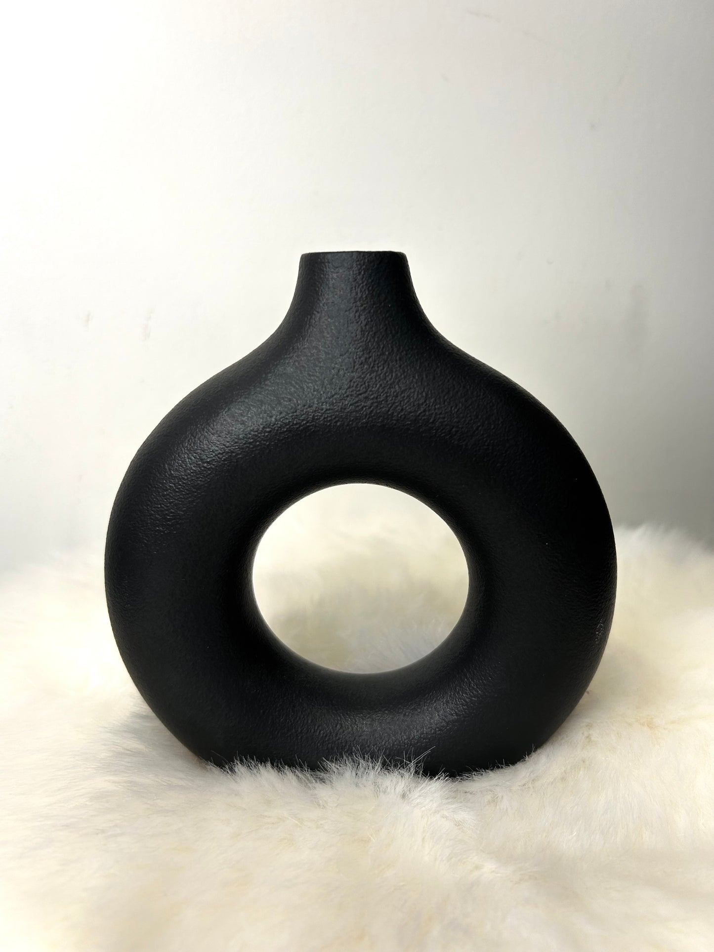 Vase décoratif en céramique en forme de donuts (taille S)